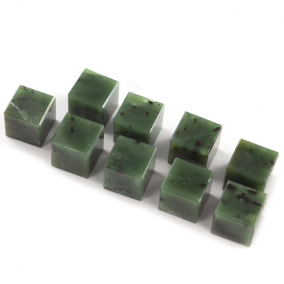 Нефритовые камни для охлаждения виски набор 9 кубиков