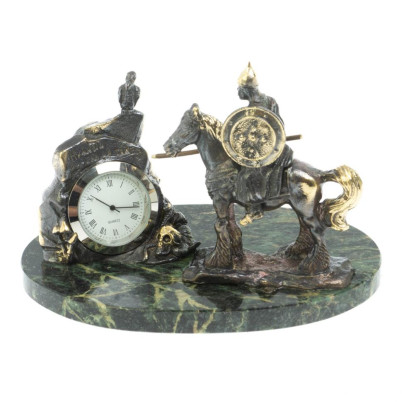 Часы &quot;Нужный камень&quot; бронза змеевик