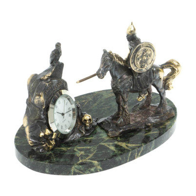 Часы &quot;Нужный камень&quot; бронза змеевик