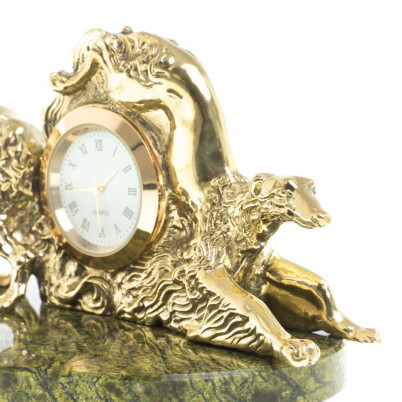 Часы из бронзы &quot;Русские борзые собаки&quot; на подставке из змеевика