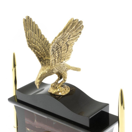 Часы настольные "Орел" из яшмы