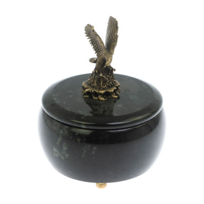 Шкатулка круглая &quot;Орел&quot; из черного змеевика 10,5х10,5х13,5 см