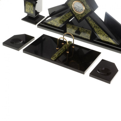 Письменный набор &quot;Орел&quot; из змеевика с бюваром и лотком для бумаг А4