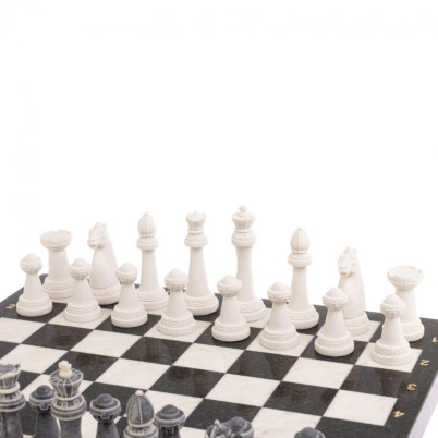 Шахматы "Стаунтон" из мрамолита 40х40 см белый мрамор / змеевик