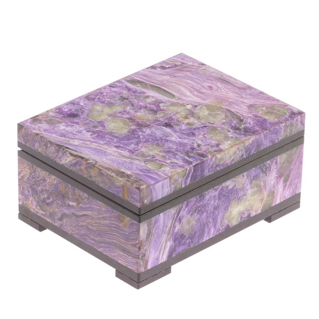 Шкатулка из чароита 9х7х4 см