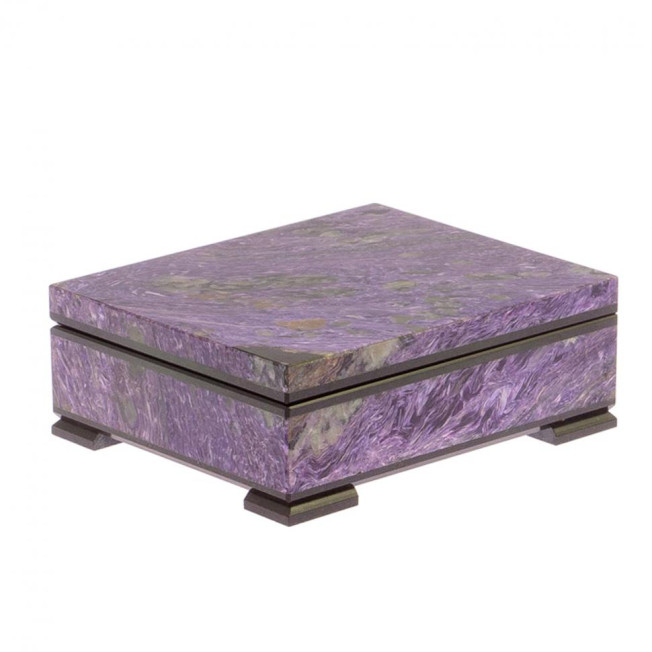 Шкатулка из чароита 13,5х9х4,5 см