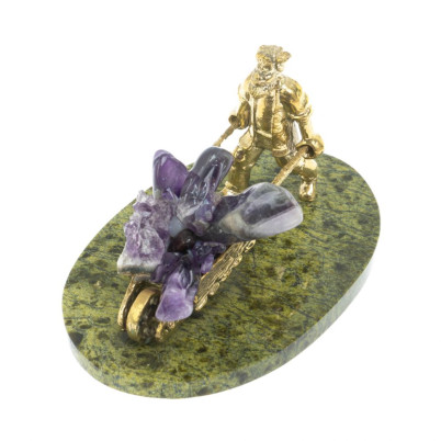 Статуэтка &quot;Старатель с тачкой&quot; бронза / змеевик / аметист