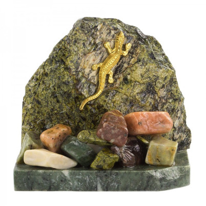 Сувенир &quot;Ящерица на скале&quot; змеевик лемезит