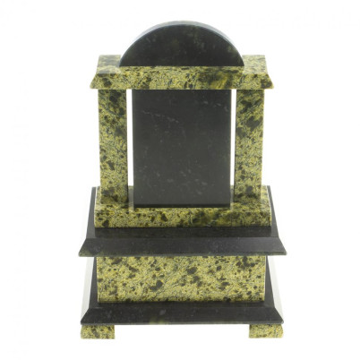 Часы со шкатулкой из натурального змеевика