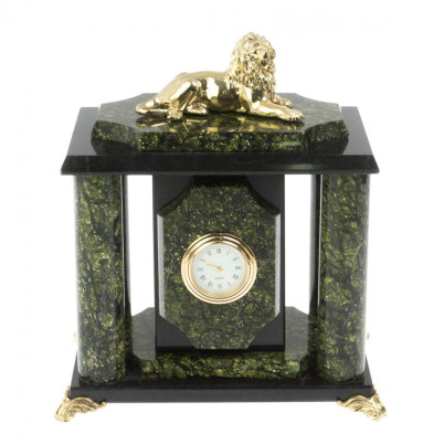 Часы &quot;Лев&quot; из змеевика и бронзы