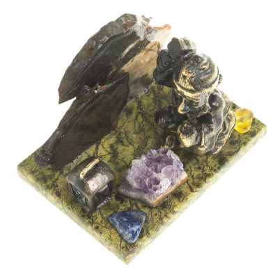 Сувенирная статуэтка &quot;Гном камнерез&quot; бронза камень