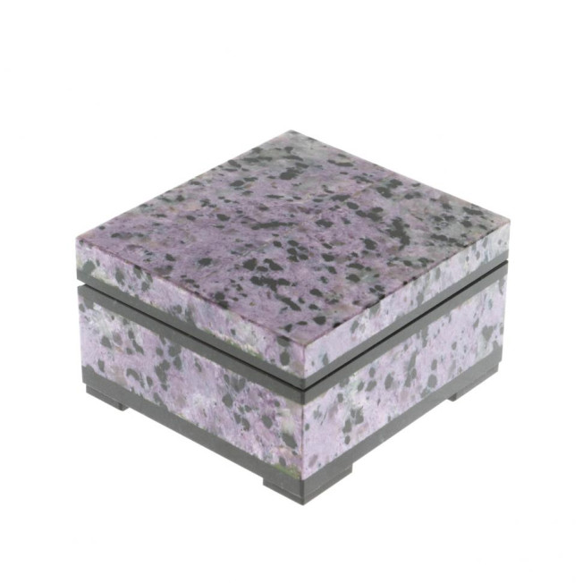 Шкатулка из камня чароит 8х7,5х4,5 см