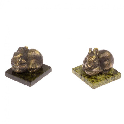 Статуэтка из бронзы на подставке из змеевика &quot;Кролик&quot;