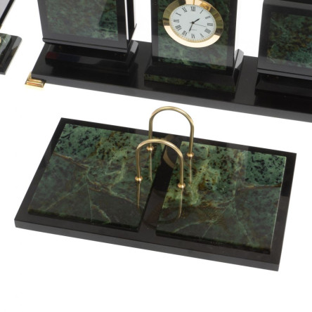 Письменный прибор "Орёл" из нефрита на ножках