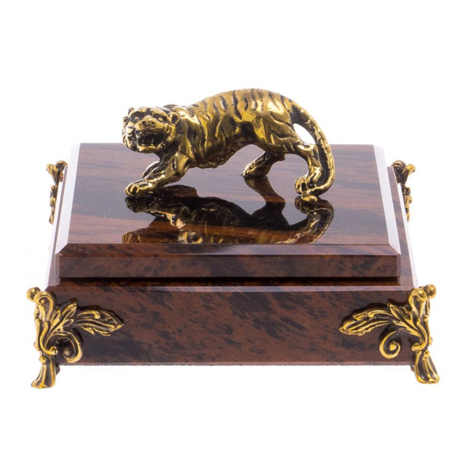 Шкатулка из обсидиана &quot;Тигр&quot; 12х12х6 см