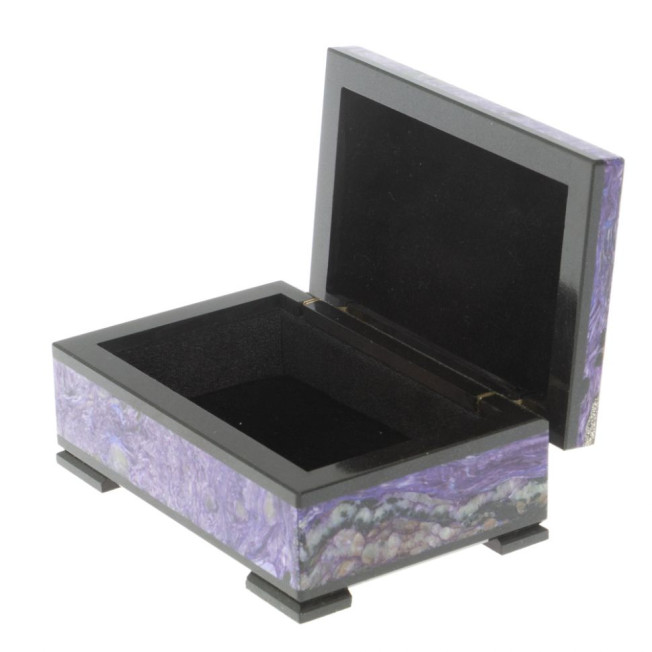 Шкатулка из чароита 10,5х6,5х4 см