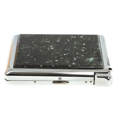 Портсигар на 20 сигарет с зажигалкой камень мусковит