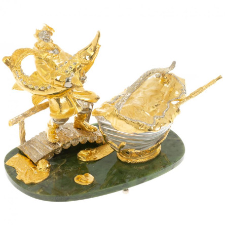 Икорница "Дед с осетром" из нефрита с ложкой Златоуст