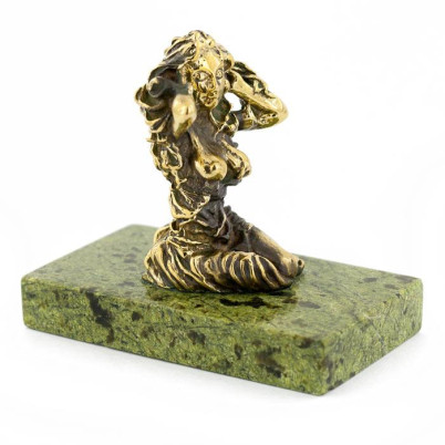 Сувенир статуэтка знак зодиака &quot;Дева&quot; из бронзы и камня