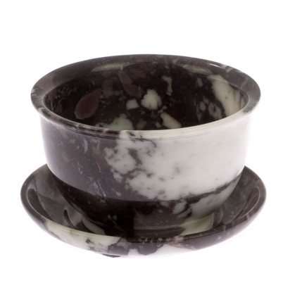 Чайная пиала и блюдце из мрамора