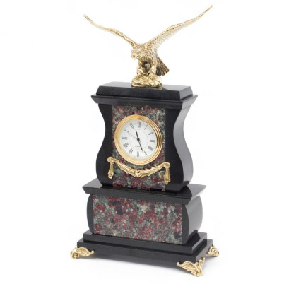 Часы &quot;Орел&quot; эвдиалит