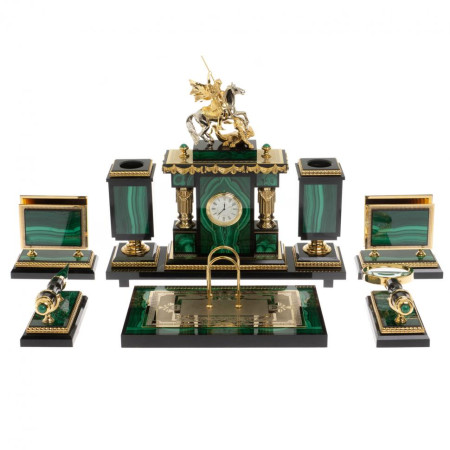 Письменный набор &quot;Георгий Победоносец&quot; из малахита Златоуст