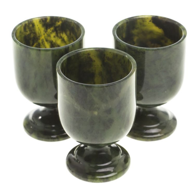 Набор рюмок из нефрита 3 шт 40мл 4,3х6,5 см