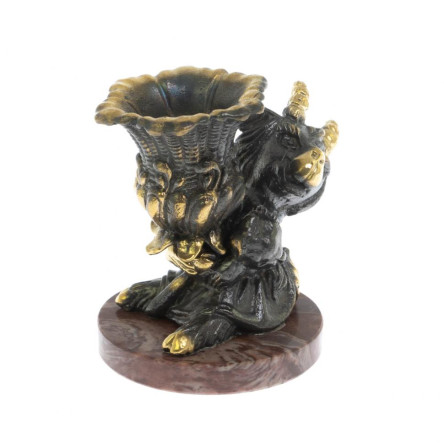 Статуэтка с подсвечником "Коза" бронза лемезит