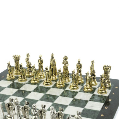 Шахматы "Средневековые рыцари" доска мрамор / змеевик 44х44 см