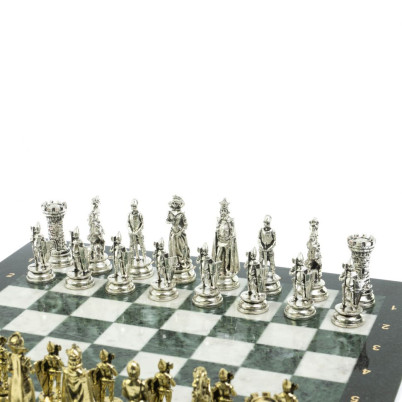 Шахматы "Средневековые рыцари" доска мрамор / змеевик 44х44 см