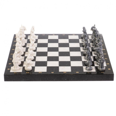 Шахматы "Средневековье" доска 40х40 см белый мрамор змеевик