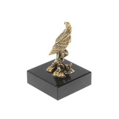 Статуэтка &quot;Орел&quot; из бронзы и долерита 3,5х3,5х5 см