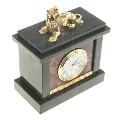 Часы из яшмы &quot;Лев&quot;