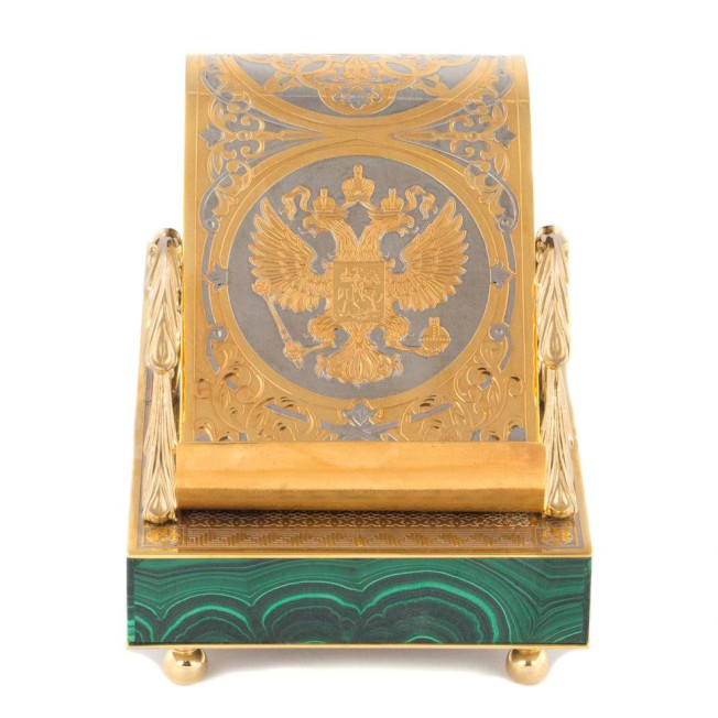 Подставка для телефона "Герб России" камень малахит Златоуст