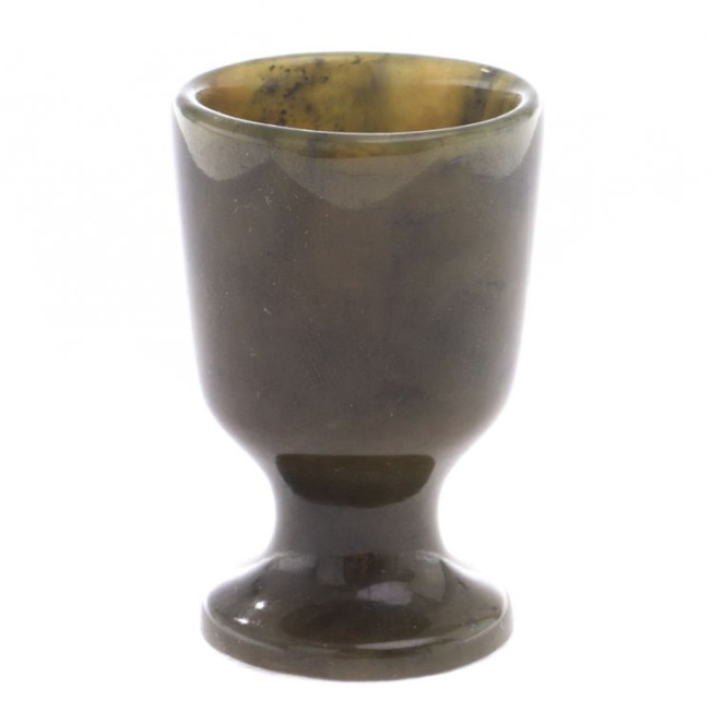 Рюмка на ножке из нефрита 3,5х5,5 см