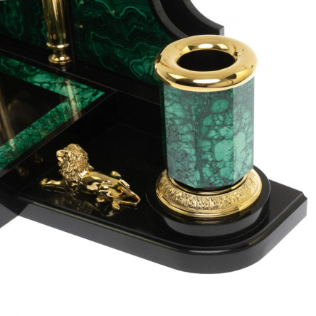 Письменный набор "Президентский" из малахита с лампой