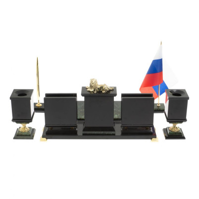 Письменный прибор "Лев" из нефрита на ножках