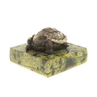 Статуэтка из бронзы &quot;Черепаха №3&quot; на подставке из змеевика