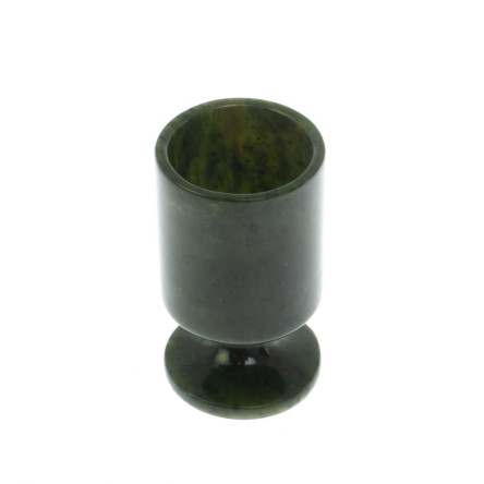 Рюмка на ножке из нефрита 4х4х7 см 40 мл