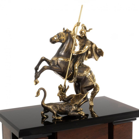 Каминные часы "Георгий Победоносец" из обсидиана