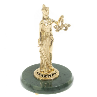 Бронзовая статуэтка &quot;Фемида&quot; на подставке из нефрита 10х10х15 см