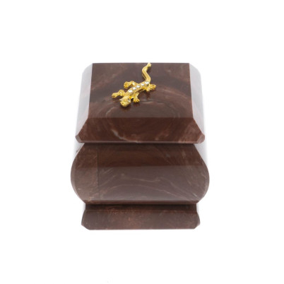 Шкатулка из камня лемезит с ящерицей 4,5х4,5х6 см