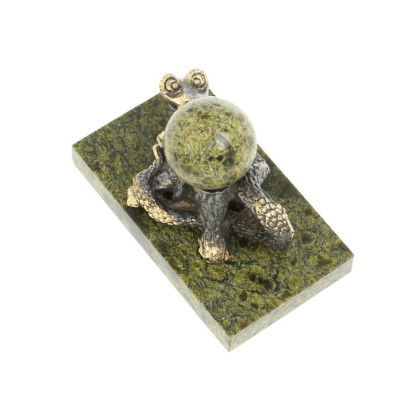 Статуэтка из бронзы &quot;Змея у пня&quot; с шаром змеевик