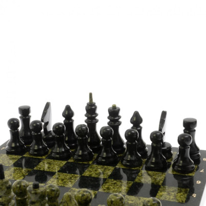 Шахматы "Классические" камень змеевик 40х40 см