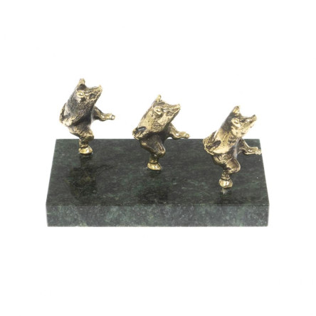 Статуэтка "Три поросенка" из бронзы и змеевика