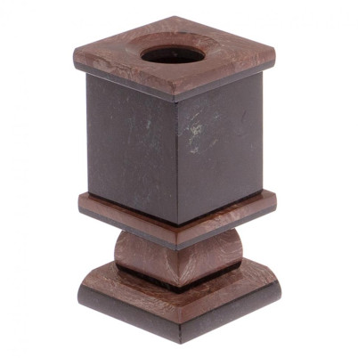 Карандашница из лемезита