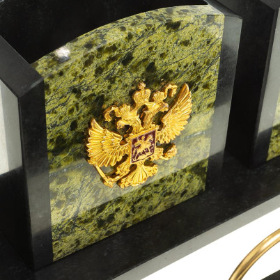 Настольный набор из змеевика &quot;Канцелярский&quot; с гербом РФ