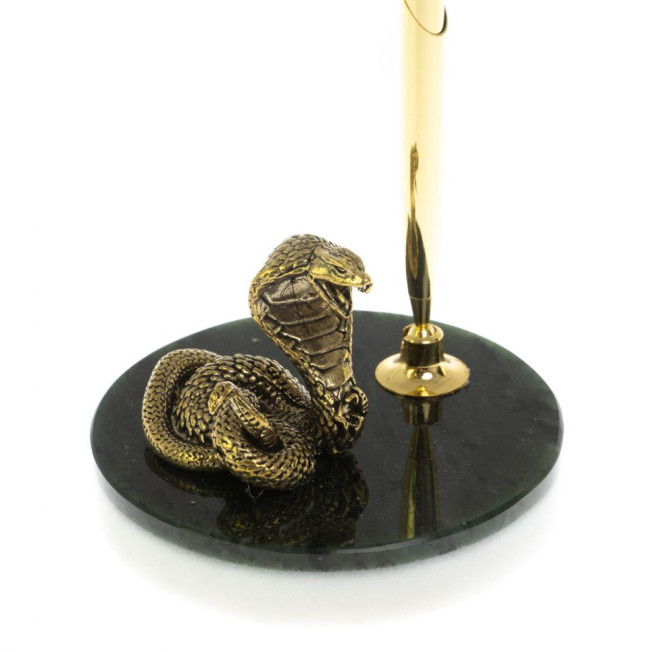 Сувенирная ручка &quot;Кобра&quot; из нефрита