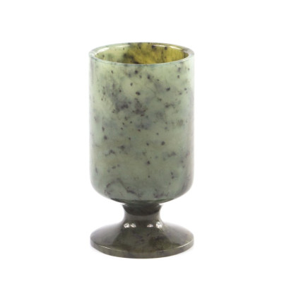 Рюмка на ножке камень нефрит 4х7,5 см