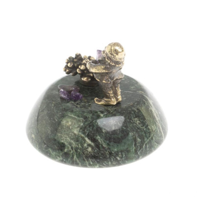 Статуэтка из бронзы на подставке из змеевика  &quot;Гномик&quot;